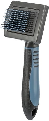 TRIXIE Softbürste mit weichen Kunststoffborsten mit Noppen - gummierter Kunststoffgriff - für Deckhaar und Unterwolle - 7 × 16 cm - schwatz/blau - 24141