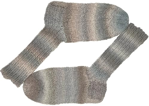 AngiesStrickZauber: Selbstgestrickte Wollsocken - echte Handarbeit / Freilichtspiel  / Größe ist wählbar