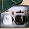 Disoza Mr e Mrs Mugs Regalo Di San Valentino Tazze Da Caffè Matrimonio Per La Sposa e Lo Sposo Tazze In Bianco e Nero Regali Di Natale Regalo Di Matrimonio Regalo Di Fidanzamento Regalo