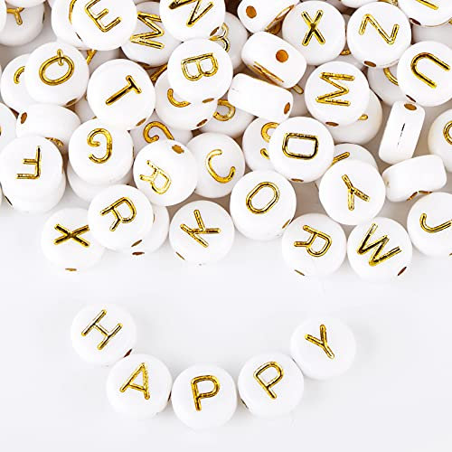 600 Stück Buchstabenperlen Mini Perlen Zum Basteln Bastelperlen Mit Loch Auffädeln Buchstaben Für Armbänder Haarband Schmuck Acryl Acrylperlen Set Bastelset (Weiß mit Gold Buchstaben)