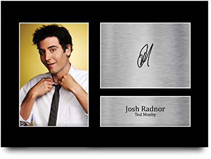HWC Trading A4 Josh Radnor How I Met Your Mother Geschenke Gedrucktes Signiertes Autogramm Foto für Fans von Fernsehshows