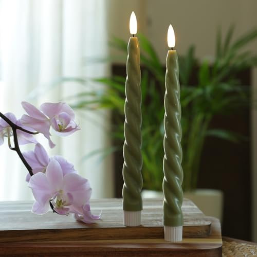 LED Stabkerzen Twist Tafelkerzen Dinnerkerzen aus Echtwachs Spitzkerzen in gedrehter Form mit flackernder 3D Flamme H: 25cm (grün)