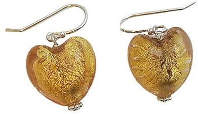 Orecchini in vetro di Murano con cuore rosa e oro realizzati con argento sterling