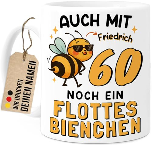 Tassenliebling® 60. Geburtstag lustige Tasse personalisiert mit Namen - Flottes Bienchen - Geschenkidee Freundin Mama Oma Kollegin - Beidseitiger Druck - 330ml Keramik