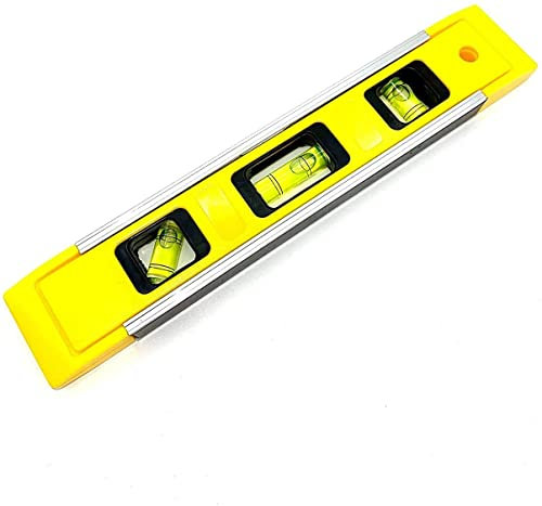 Spirit Level Magnetic - Small, Unbreakable and Magnetic Torpedo Level with 2 Level Bubbles - Boat Level - Scaffold Level for Builders, Home DIY, Brick Laying Assorted Colour