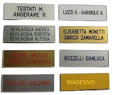 TARGHETTA citofono TARGA 1,5x5,5 cm spesso 1mm circa PLASTICA CON BIADESIVO scegli colori INCISIONE COMPRESA stampatello FUORIPORTA 1 portachiavi AMULETI (3 RIGHI)