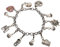 Heimatflüstern Trachtenarmband Oktoberfest - Damen Trachten-Armkette, Bettelarmband mit Anhängern Brezel Strassedelweiss, Lederhose fürs Oktoberfest Dirndl-Schmuck (antik-silber-farben)