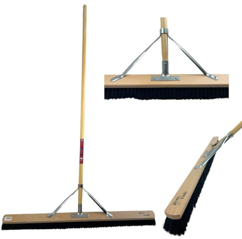 Synx Tools Hallenfeger 100cm mit Stiel, Rosshaarbesen mit weichen Borsten, Besen mit Stiel für Innenbereiche, Kehrbesen und Stubenbesen, Hausbesen Schwarz mit Holzstiel