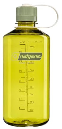 Nalgene BPA free tritane water bottle made of 50% plastic waste material (using ISCC certified weight balance), endive with green oil, 907 ml