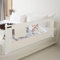 Klappbares Bettgitter Kinderbettgitter, Rausfallschutz Bett 150 180 200 cm, Vertikalen Heben, Bettschutzgitter Faltbar für Kleinkinder Babys Kinder Sicherer Rausfallschutz, Beige 180cm