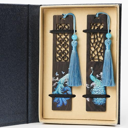 SNCCJ Holz Lesezeichen, Natürliche Hölzerne Schnitzerei Lesezeichens mit Geschenkbox, Einzigartiges Kunstgeschenk für Bücherwurm Buchliebhaber (Pfau)