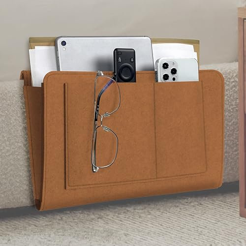 HomeGadget Filz Organizer Tasche zum einhängen [ für Sofa & Bett ] - mit 5 Fächern für jede Art von Zubehör wie Zeitung | Brillen | Smartphone - Braun