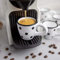 City to Cottage® Set di 4 Tazzine da Caffè Espresso da 60ml| Realizzate e Dipinte a Mano in Ceramica | Fantasia a Pois Bianco e Nero | Idea Regalo