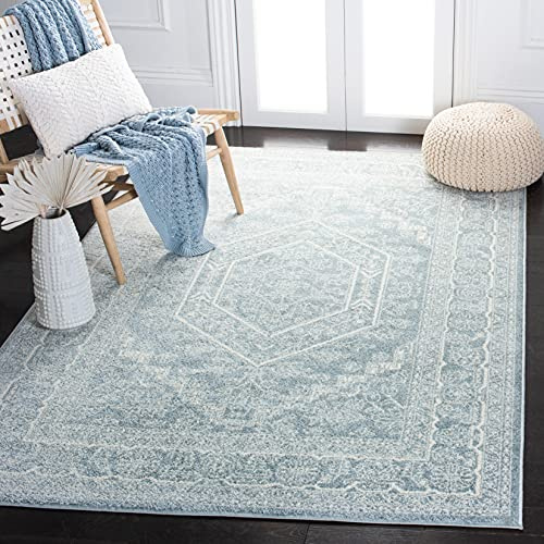 SAFAVIEH Adirondack Area Rug 4x6, Slate & Ivory ADR108T