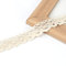 Vintage Spitzenband Borte aus Baumwolle Dekoband Zierband Spitzenstoff Spitzenborte Häkel-Borte für Nähen Handwerk Weihnachtsdekoration Hochzeit Vorhang Deko Scrapbooking Geschenkbox Beige 3cmx10m