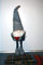 CBK-MS stehender Weihnachtswichtel grau aus Filz mit Teleskop Beine 39-84 cm groß Weihnachtsdeko Wichtel Deko