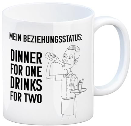 speecheese Beziehungsstatus: Dinner for one, Drinks for two Kaffeebecher witzige Kaffeetasse Geschenk für Singles mit Butler und Weinflasche Kellner Klassiker Silvester ledig