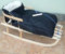 Holzschlitten mit Rückenlehne mit Winterfußsack 90cm 10 Farben Schlitten aus Holz (Schwarz)