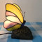 BOTOWI Rosa Tiffany Style Schmetterling Tischlampe, Antike Buntglas Schmetterlingslichter Lampe, Mädchen Schlafzimmer Nachttischlampe, Akzent Beleuchtung, E14,220V, 10 * 16 cm