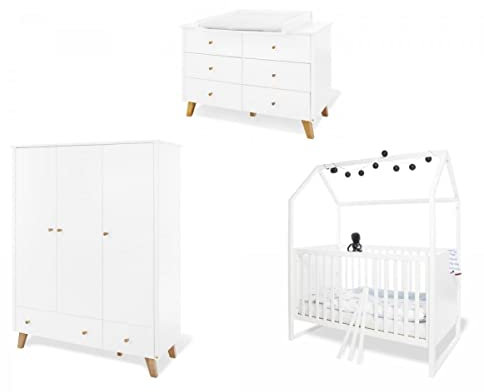 Babyzimmer Möbel Set Kinderzimmer 'Hilda & Pan' extrabreit groß, mit Hausbett, Wickelkommode und Schrank, weiß
