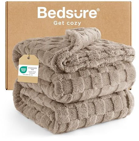 Bedsure Fleece Blanket for Bed - Soft Cosy Checkered Blankets, Fluffy Warm Large Throw for Women and Girls, Brown, 228x228 cm
