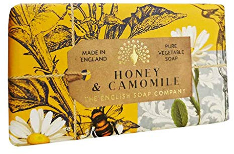 The English Soap Company Vintage Honey and Camomile Soap Bar - Luxury Shea Butter Soap with Sweet Floral Fragrance - Moisturising, Vegan, Plastic-Free, Sustainable & Gift Ready - 190g