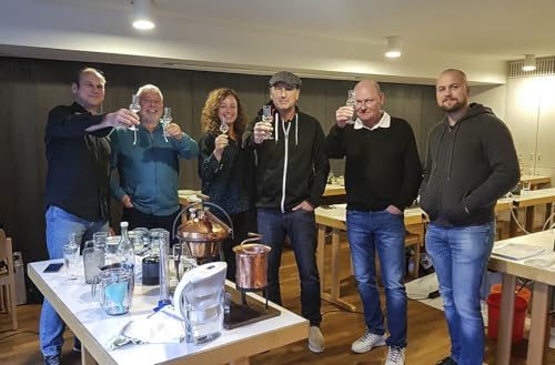 JOCHEN SCHWEIZER Geschenkgutschein: Schnapsbrenn-Seminar und Gin Herstellung München