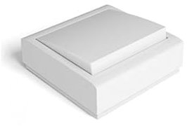 Pulsador de superficie 10A/250V, color blanco, ideal para controlar luces y dispositivos eléctricos en interiores.