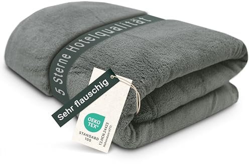 ZOLLNER Kuscheldecke flauschig XXL in 220x240 cm - super kuschelige und warme Sofadecke - waschbar bis 95°C - atmungsaktive Mikrofaser in Taupe - Hotelwäschequalität - Oeko Tex® Zertifiziert