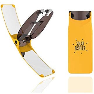 SOLAR BROTHER – Briquet Solaire Suncase Gear -Nouvelle Version – Étui bi-énergie Unique : allumage Solaire instantané – Waterproof & Windproof — Innovation française brevetée – (Jaune)