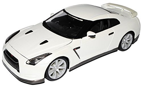 Bburago Nissan Skyline GT-R R35 Coupe Weiss Ab 2008 18-12079 1/18 Modell Auto mit individiuellem Wunschkennzeichen