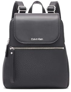 Calvin Klein Damen Novelty Key Item Backpack Reyna Neuheit Schlüsselartikel Flap Rucksack, Schwarz/Silber Hampton Pebble, Einheitsgröße