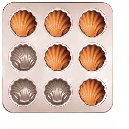 Madeleine Backformen Muschelform Kuchenform Bärentatzen Backform Antihaft Madeleine Backblech Form Französische Dessert Backform aus Karbonstahl 9 Mulden Für Muffins Brownies Brot Pudding Schokolade
