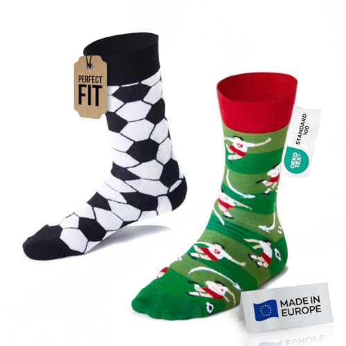 Many Mornings - Mismatched Socken - Lustige Socken Unisex - Socken Fußballmotiv - Geschenkidee - Design: Football Fan - Made in EU - 39-42