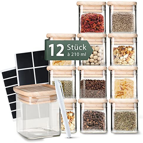 Stapelbare Gewürzgläser Set 210 ml Eckig - 12 Stück - Vorratsdosen aus Glas luftdicht - Bambus Holzdeckel - mit Etiketten & Kreidestift - Gewürzaufbewahrung, Küchenorganisation, Vorratsglas