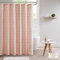Urban Habitat Brooklyn UH70-2242 Rideau de Douche en Tissu de Coton Jacquard à Pompons Lavable en Machine Style Shabby Chic Moderne Décoration de Salle de Bain Baignoire 177,8 x 182,9 cm Rose