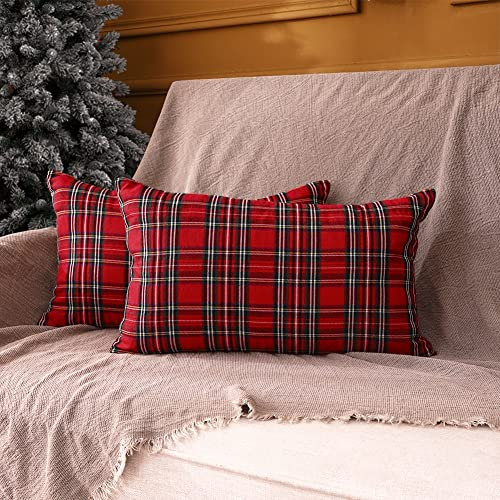 CARRIE HOME Rotes Tartan Plaid Weihnachten Lendenkissen 30,5 x 50,8 cm Set mit 2 roten schottischen Weihnachten Lendenwirbelkissen traditionelle Weihnachtsdekoration für Wohnzimmer, Couch, Sofa