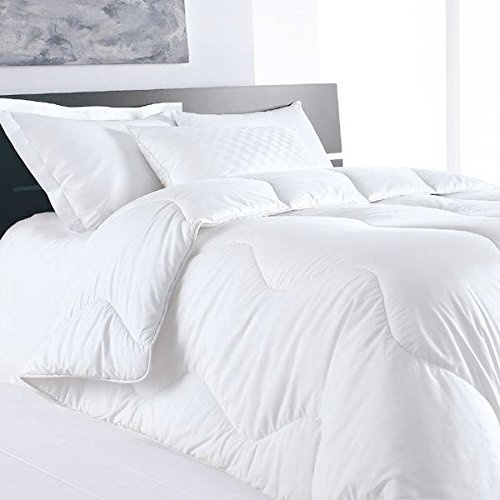 Luxurious 100% Soft Silky Microfibre Feels Like Down Duvet Quilt by CosyWinks® Single, 4.5 TOG