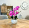 DARO DEKO Kunst-Pflanze Orchidee (ovaler Topf weiß Hochglanz und lila Blüten 33cm)