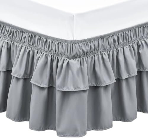 Cache-sommier pour grand lit avec volants de 40,6 cm de hauteur – Jupe de literie à deux couches en microfibre douce – Housse de base élastique – Gris clair – 160 x 200 x 40 cm