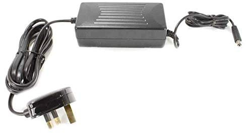 Hornby P9300 Digitaler 15-V-4-Ampere-Transformator Zubehör für Gleise und Zugsets der Spurweite 00 – kompatibel mit ausgewählten Modelleisenbahnen