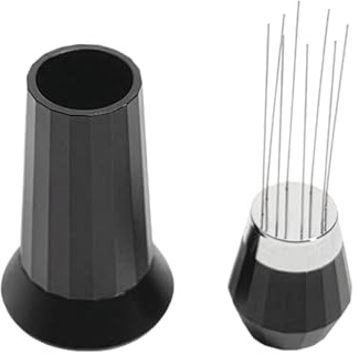 Cecotec Agitador de Café con Agujas en Acero Inoxidable Baristeo Needle. 7 Agujas para Distribución Uniforme, Elimina Grumos Café Molido, Tapa Antipolvo, Mejora Extracción Espresso