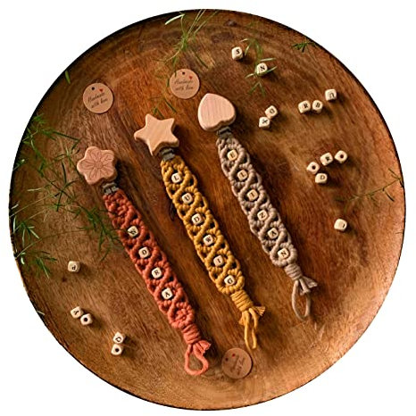 Makramee Schnullerkette personalisiert mit Namen Geschenk Geburt Junge Mädchen Baby Babyparty Accessoires
