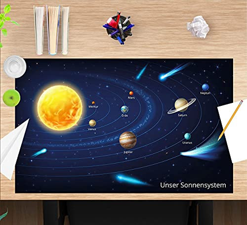 Schreibtischunterlage für Jungen und Mädchen – “Unser Sonnensystem“ – aus erstklassigem Vinyl (Kunststoff) – 65 x 40 cm – Rutschfeste Schreibunterlage mit bestem Schutz – Made in Germany