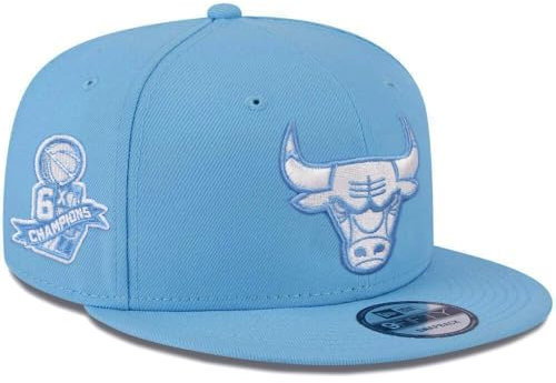 New Era Chicago Bulls 9FIFTY 6X NBA Finals Champions Carolina Blue Retro Hook Snapback Cap Adjustable Hat, Blau (Carolina Blue), Einheitsgröße