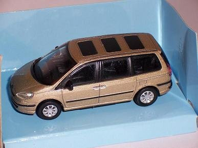 Cararama Peugeot 807 Beige 1/72 Modellauto Modell Auto
