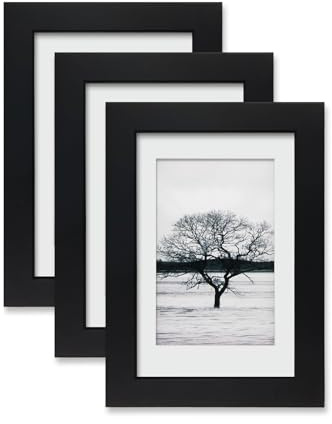 EGOFINE 6x4 Photo Frames, 100% Solid Wood Frames with Plexiglass Set of 3,Matted for 3.5x5/4x6 inch Picture, 6x4 Picture Frame for Tabletop and Wall Mounting,10x15cm Small frame,Black