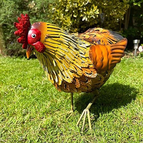 Darthome Feeding Hen Garden Ornament Metal Farmyard Chicken Sculpture Outdoor Bird Figure 32cm