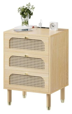 LEADZM Rattan Nachttisch mit Ladestation, Nachttische 3 Schubladen, Boho Endtisch/Beistelltisch, Rattan Nachttisch für Schlafzimmer (1, Eiche)