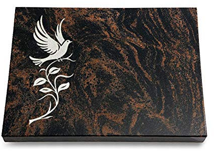 Wilhelmy Grabmale Grabtafel, Grabplatte, Grabstein, Grabkissen, Urnengrabstein, Liegegrabstein Modell Pure 40 x 30 x 3-4 cm Aruba-Granit, poliert inkl. Gravur (Sandstrahl-Ornament Taube 3)